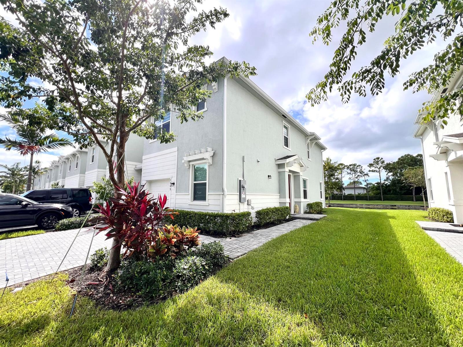 5409 Flannigan Way, Lake Worth FL 33463 photo 3