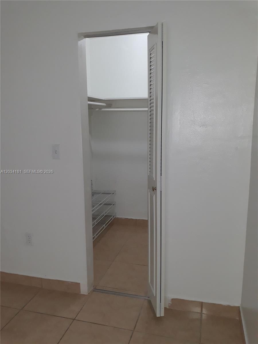 6850 W 14th Ct # C28, Hialeah FL 33014 photo 5