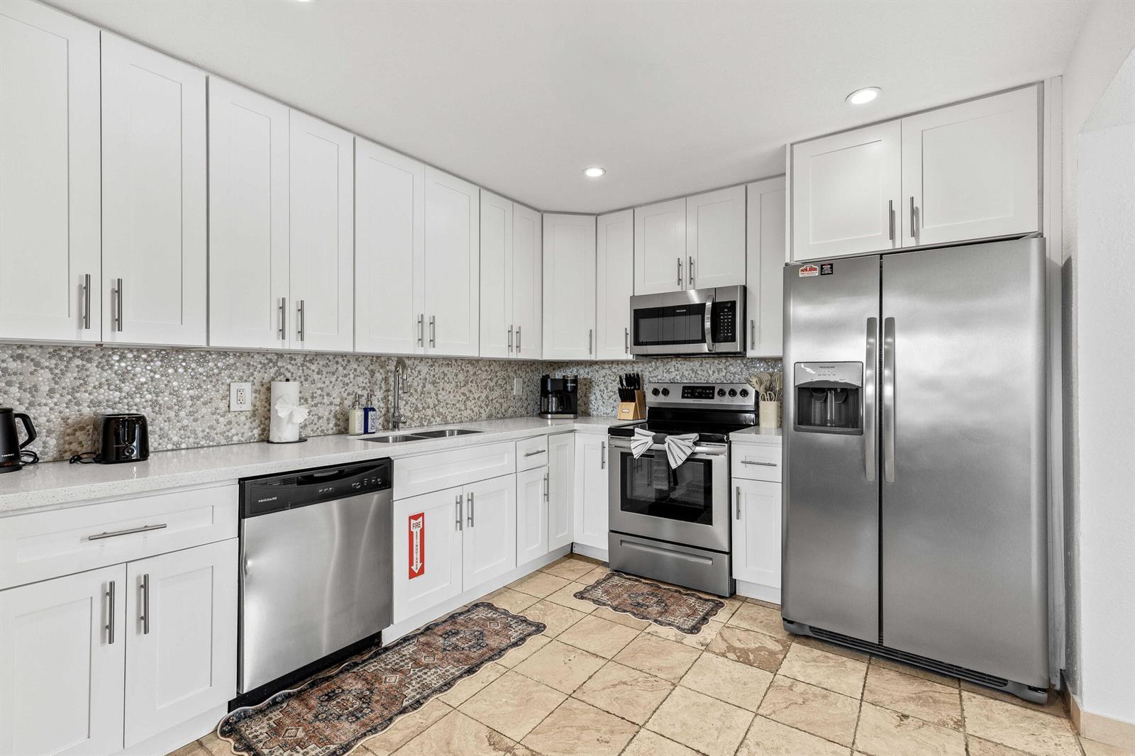 1812 SW 9th Street, Fort Lauderdale FL 33312 photo 4