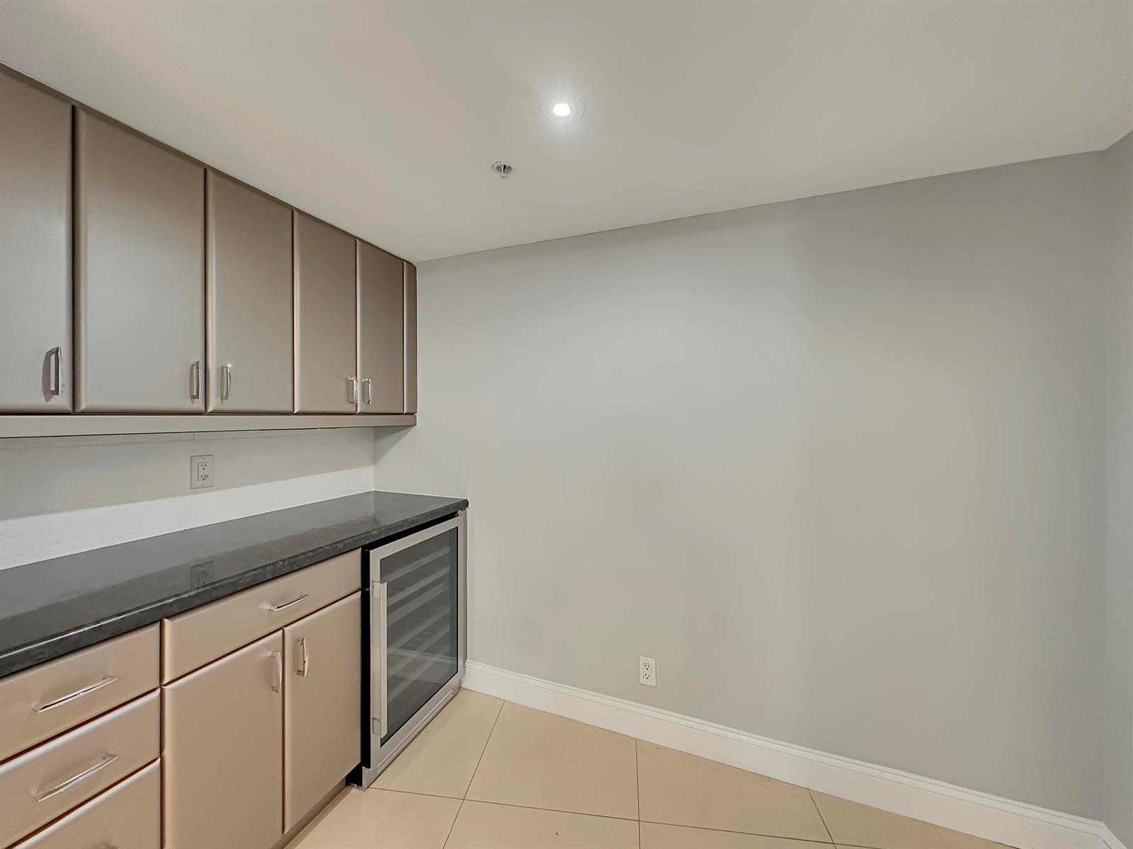 3000 N Ocean Drive, Singer Island FL 33404 photo 5