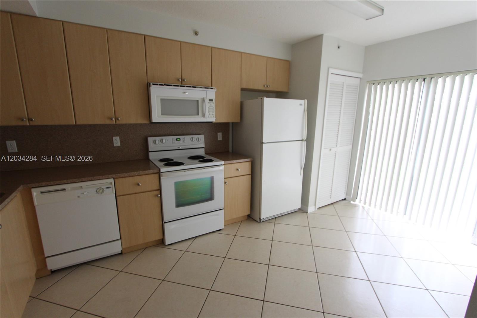 22931 SW 88th Pl # 105, Cutler Bay FL 33190 photo 2
