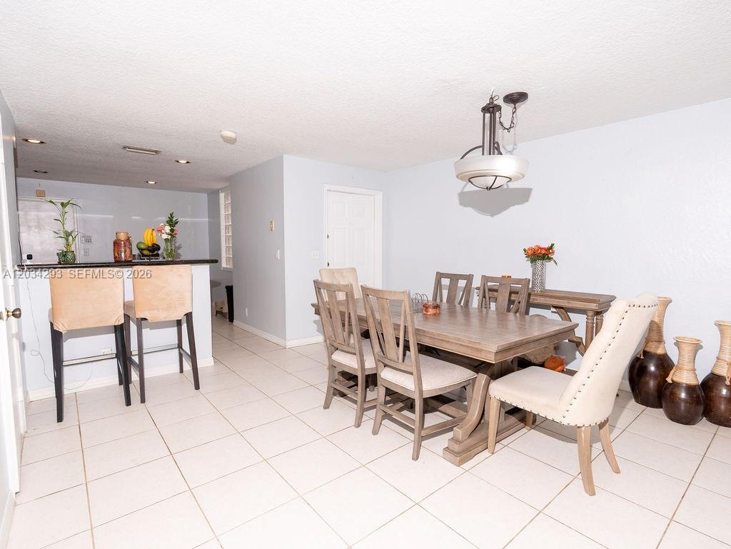 1611 Veracruz Ln # 17, Weston FL 33327 photo 2