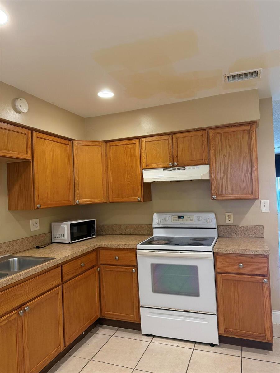 507 S 10th Street # B, Fort Pierce FL 34950 photo 3