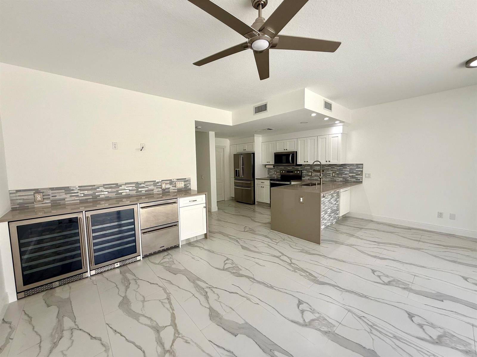 117 Waterford Drive, Jupiter FL 33458 photo 4