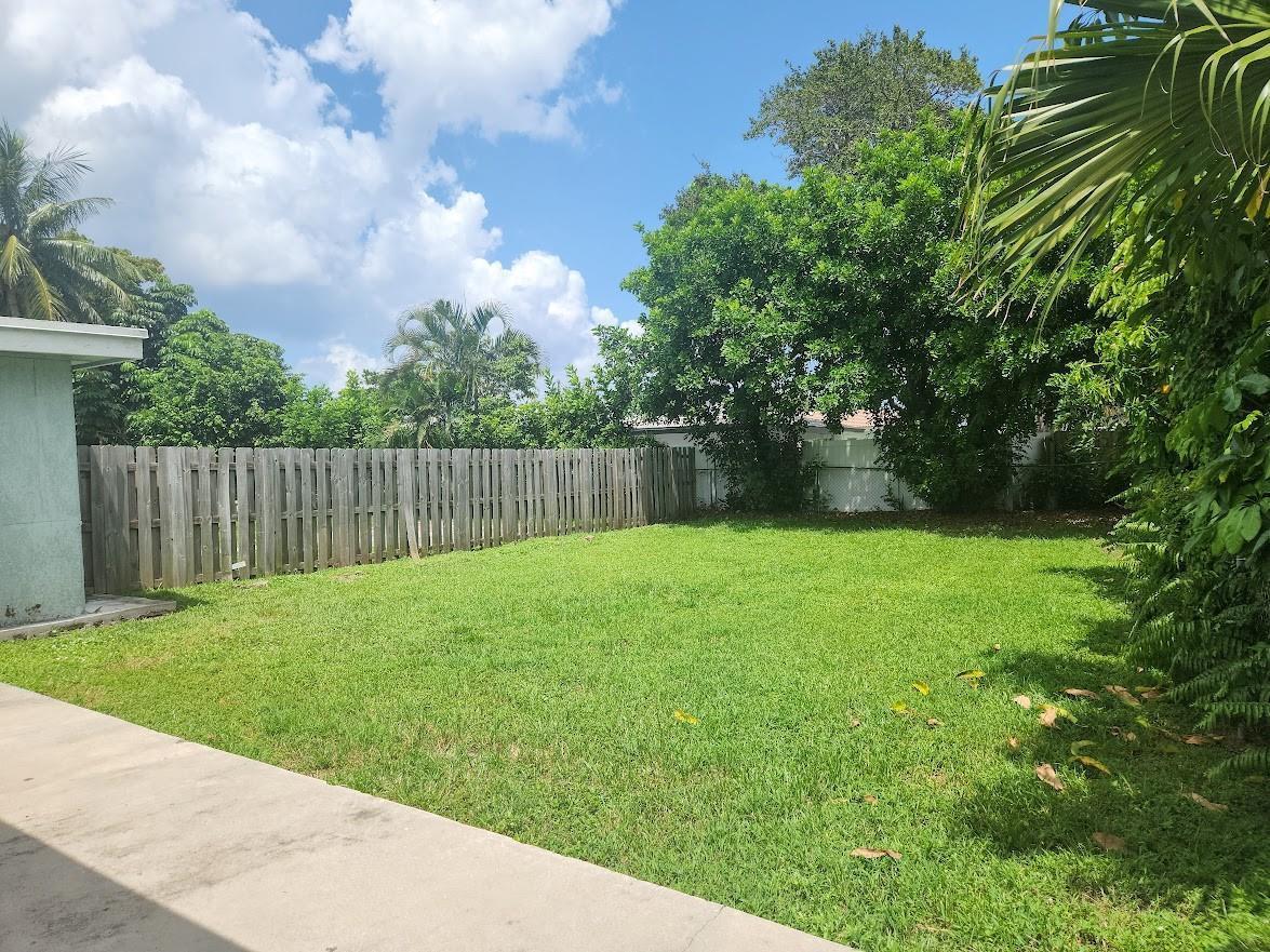 2940 NE 19th Terrace Side, Lighthouse Point FL 33064 photo 5