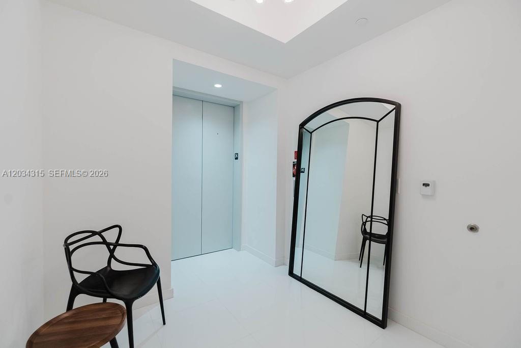 851 NE 1st Ave # 2403, Miami FL 33132 photo 2
