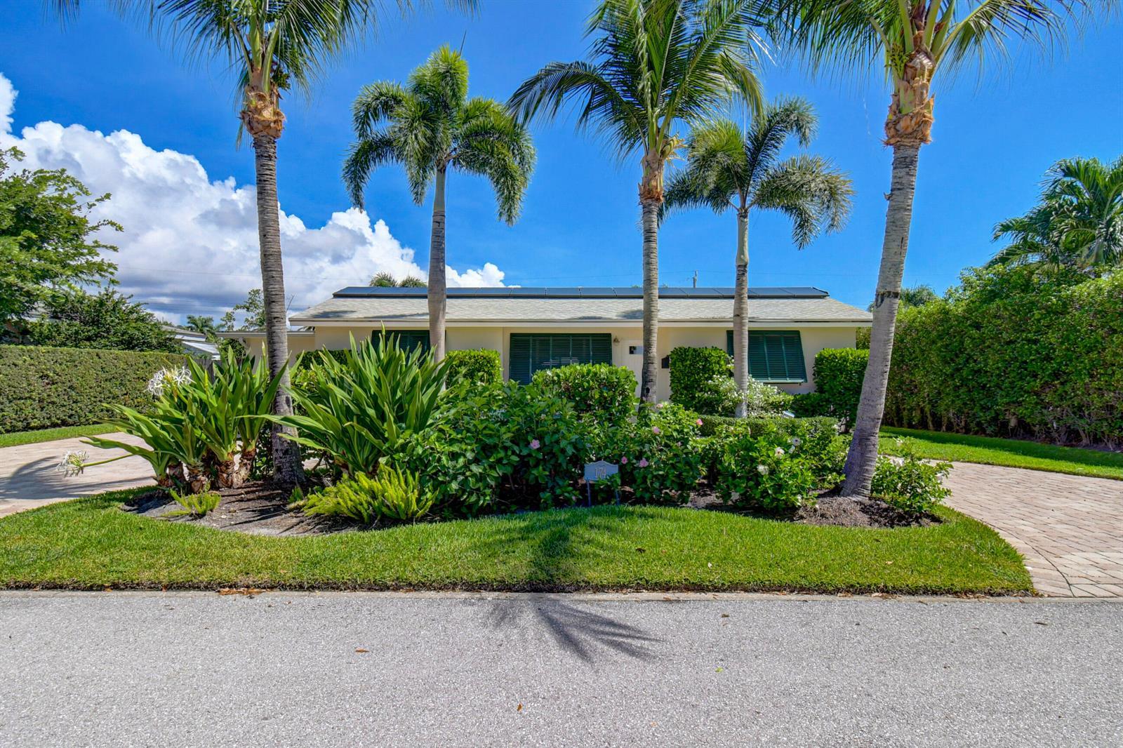 174 Vassar Drive, FL 33460 photo 4