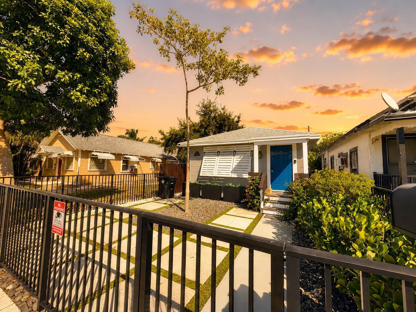322 S L Street, FL 33460