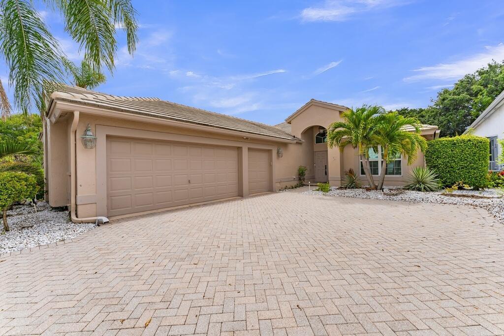 6429 Three Lakes, Boynton Beach FL 33437 photo 3