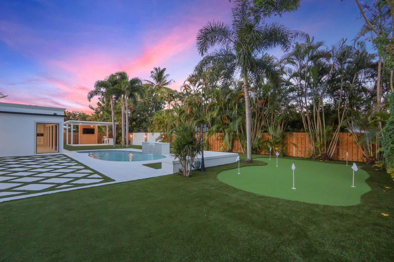 391 W Riverside Drive, Tequesta FL 33469 photo 5