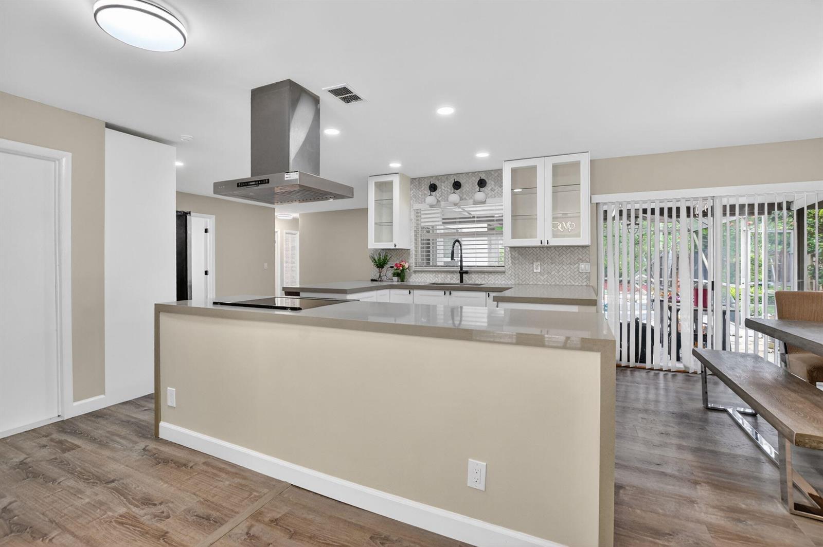 3068 NW 25th Way, Boca Raton FL 33434 photo 3