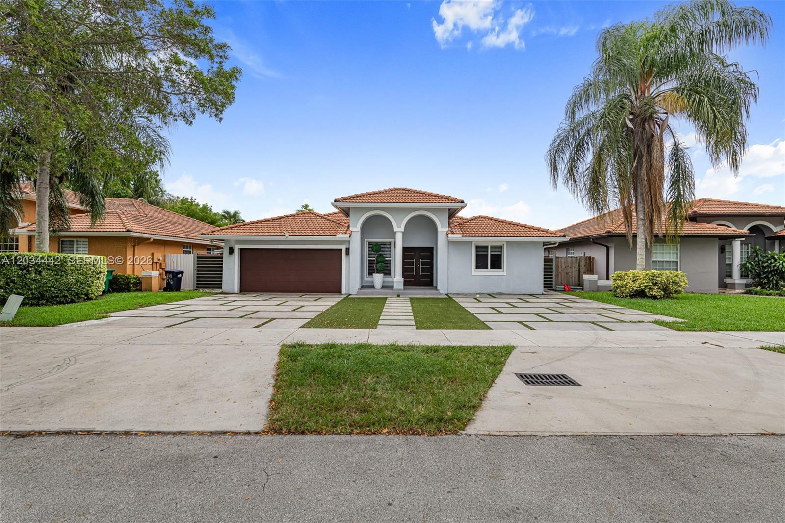 15932 SW 101st Ter, Miami FL 33196 photo 2