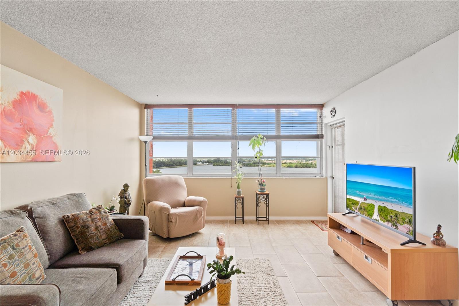 1301 NE Miami Gardens Dr # 1124W, Miami FL 33179 photo 4