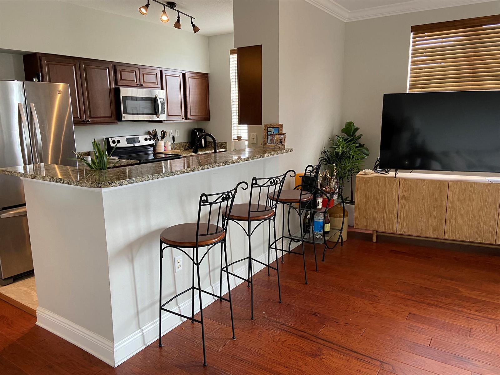 616 Clearwater Park Road # 512, West Palm Beach FL 33401 photo 4