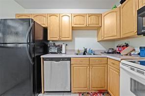 504 Gardens Drive # 203, Pompano Beach FL 33069 photo 4