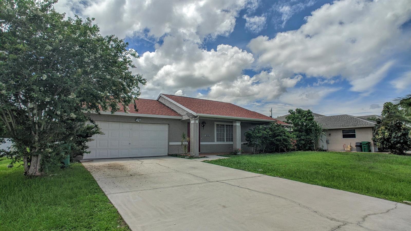 1858 SW Davis Street, FL 34953 photo 3