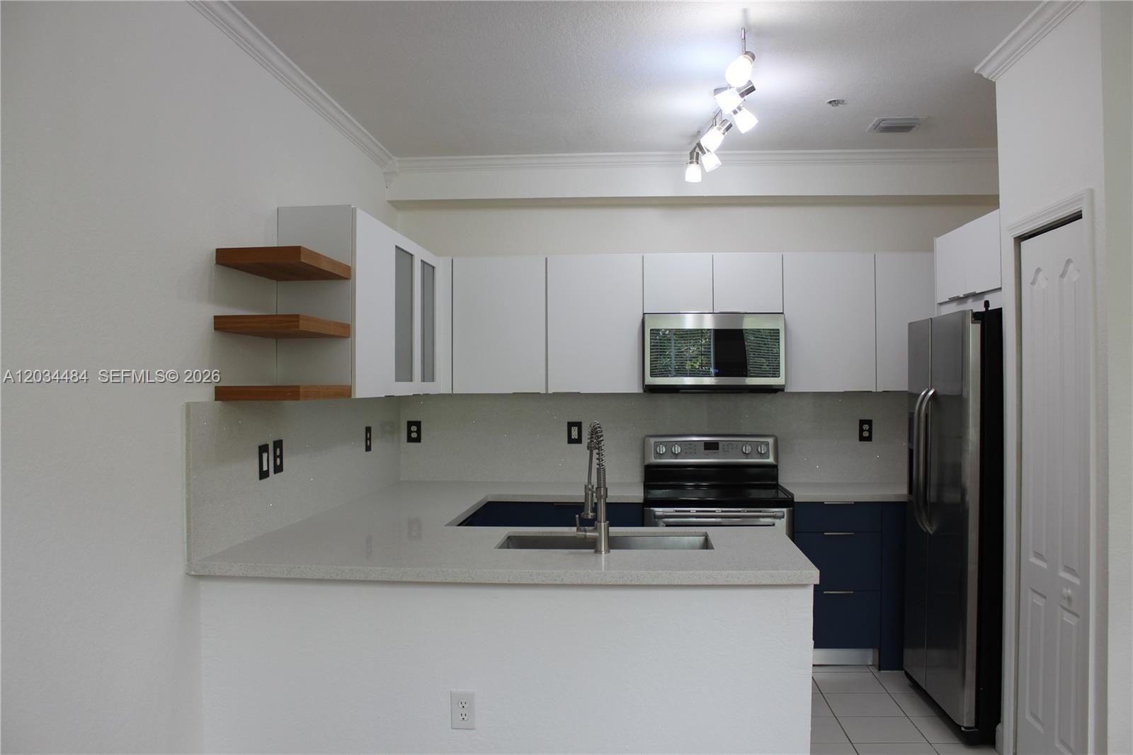 4445 SW 160th Ave # 205, Miramar FL 33027 photo 4
