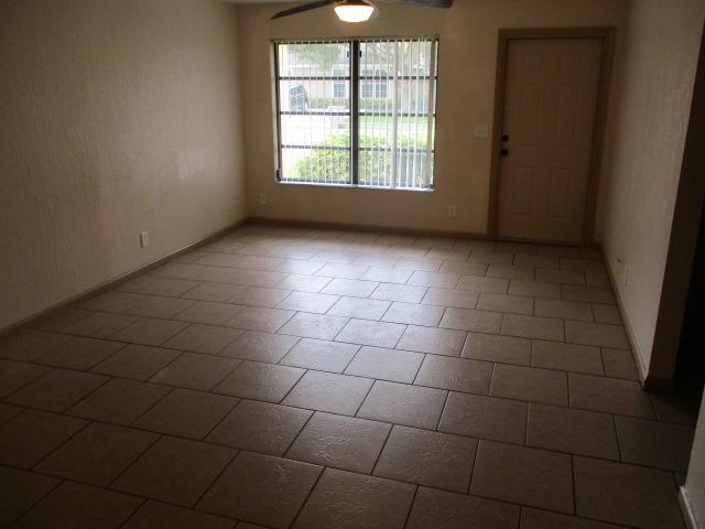 9079 E Highland Pines Drive, Palm Beach Gardens FL 33418 photo 4