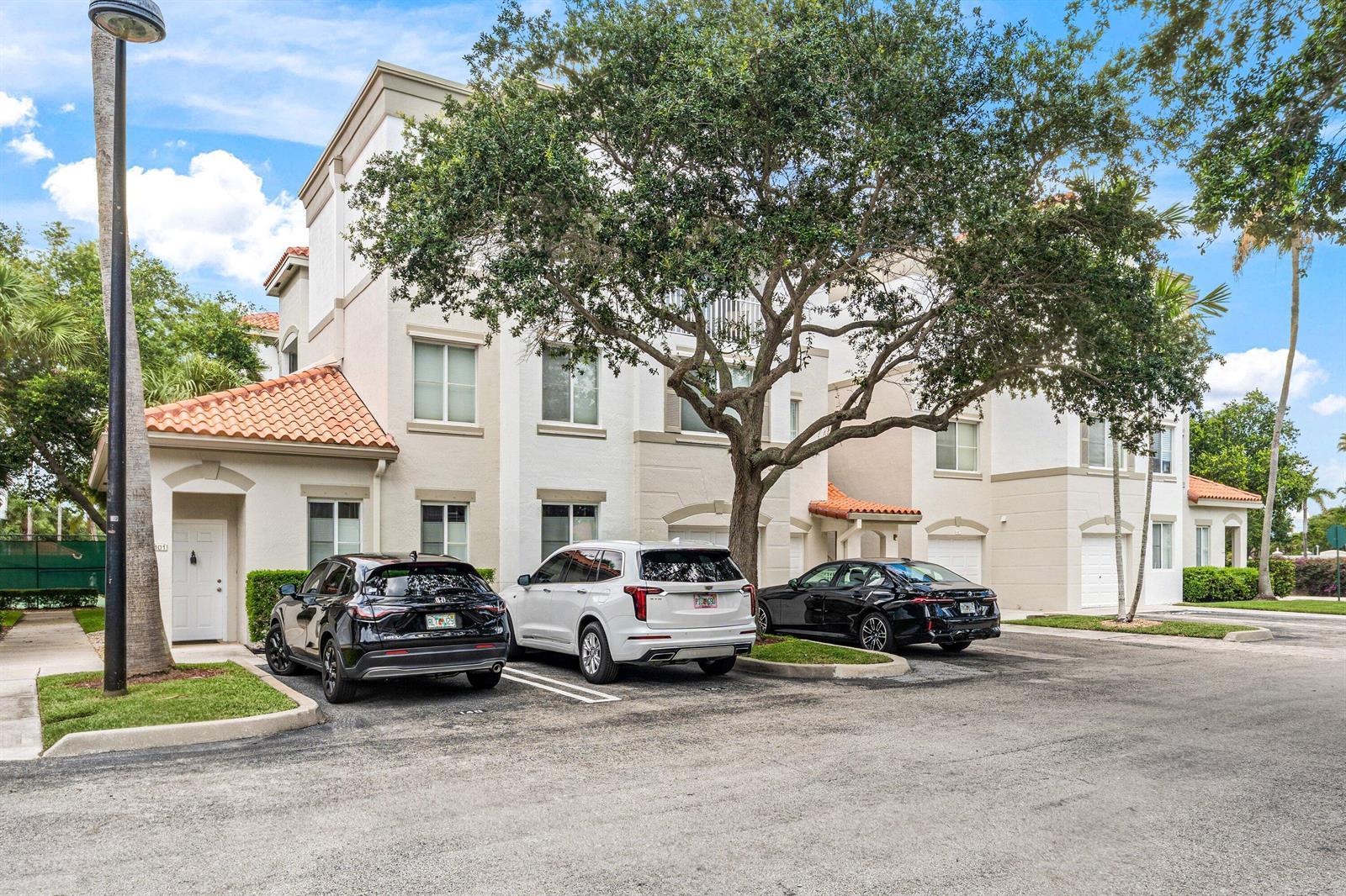 11022 Legacy Drive # 305, Palm Beach Gardens FL 33410 photo 2