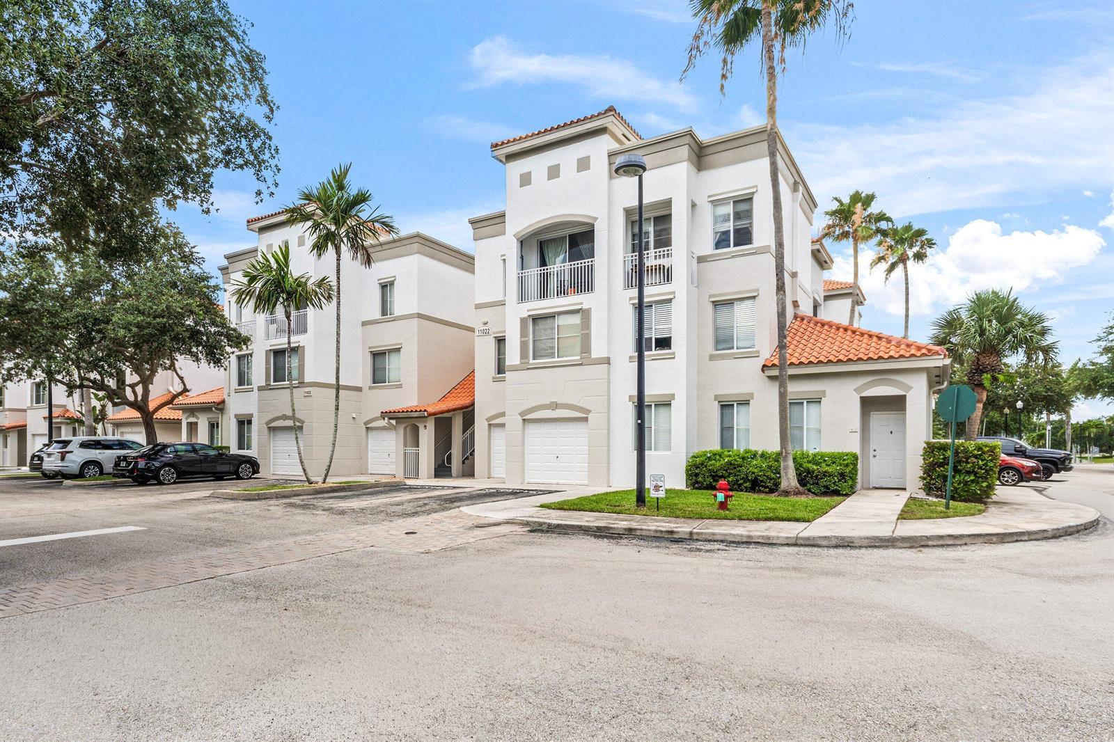 11022 Legacy Drive # 305, Palm Beach Gardens FL 33410