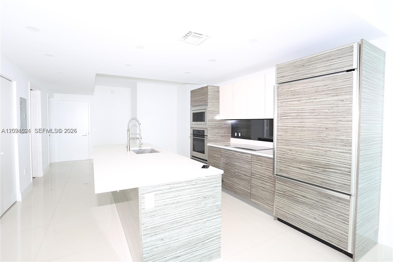 460 NE 28th St # 3404, Miami FL 33137 photo 4