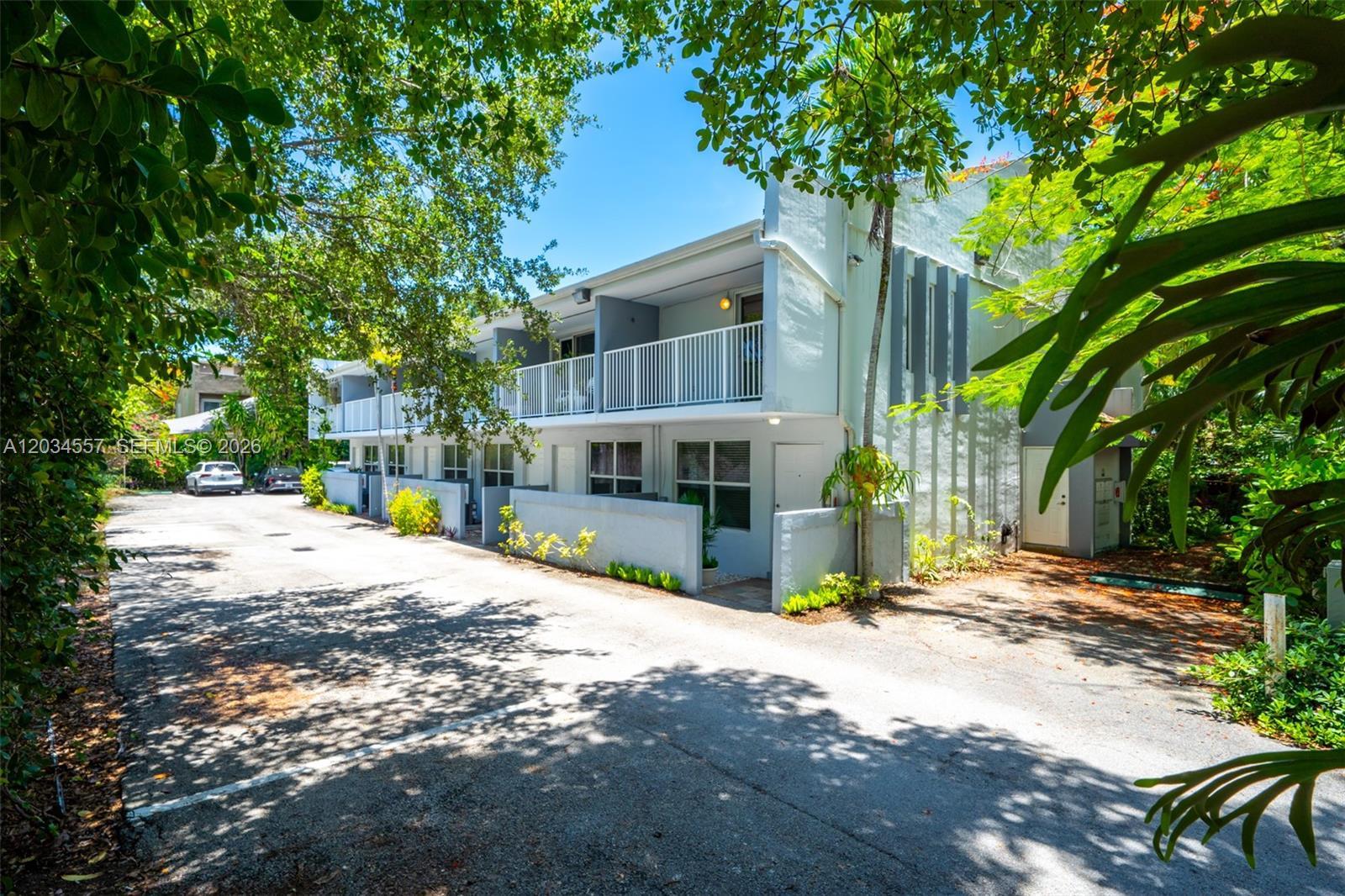 3025 Mary St # 1, Miami FL 33133