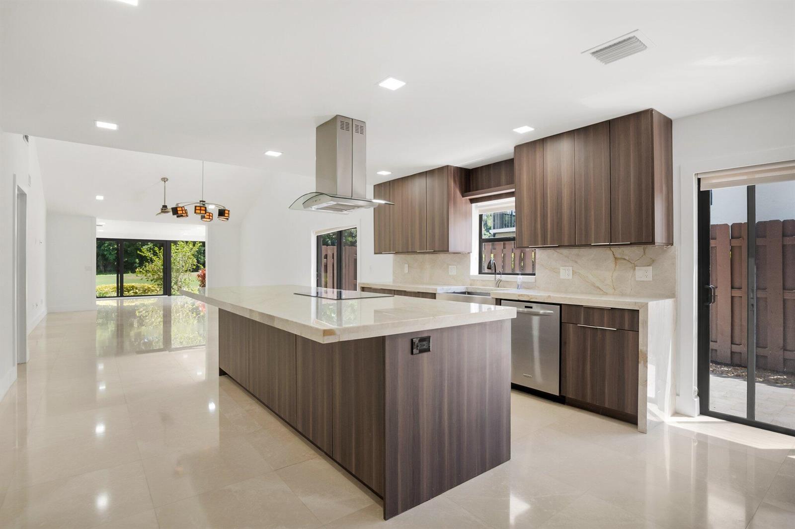 21922 Cypress Drive, Boca Raton FL 33433 photo 2