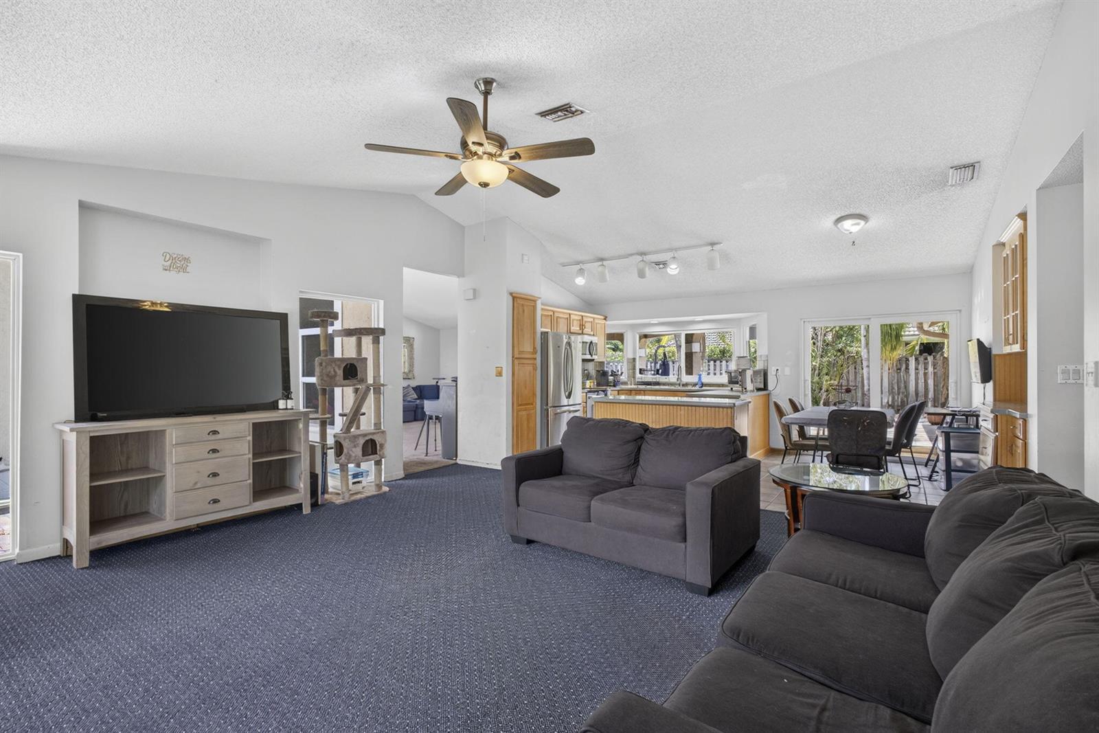 2171 Amesbury Circle, Wellington FL 33414 photo 4