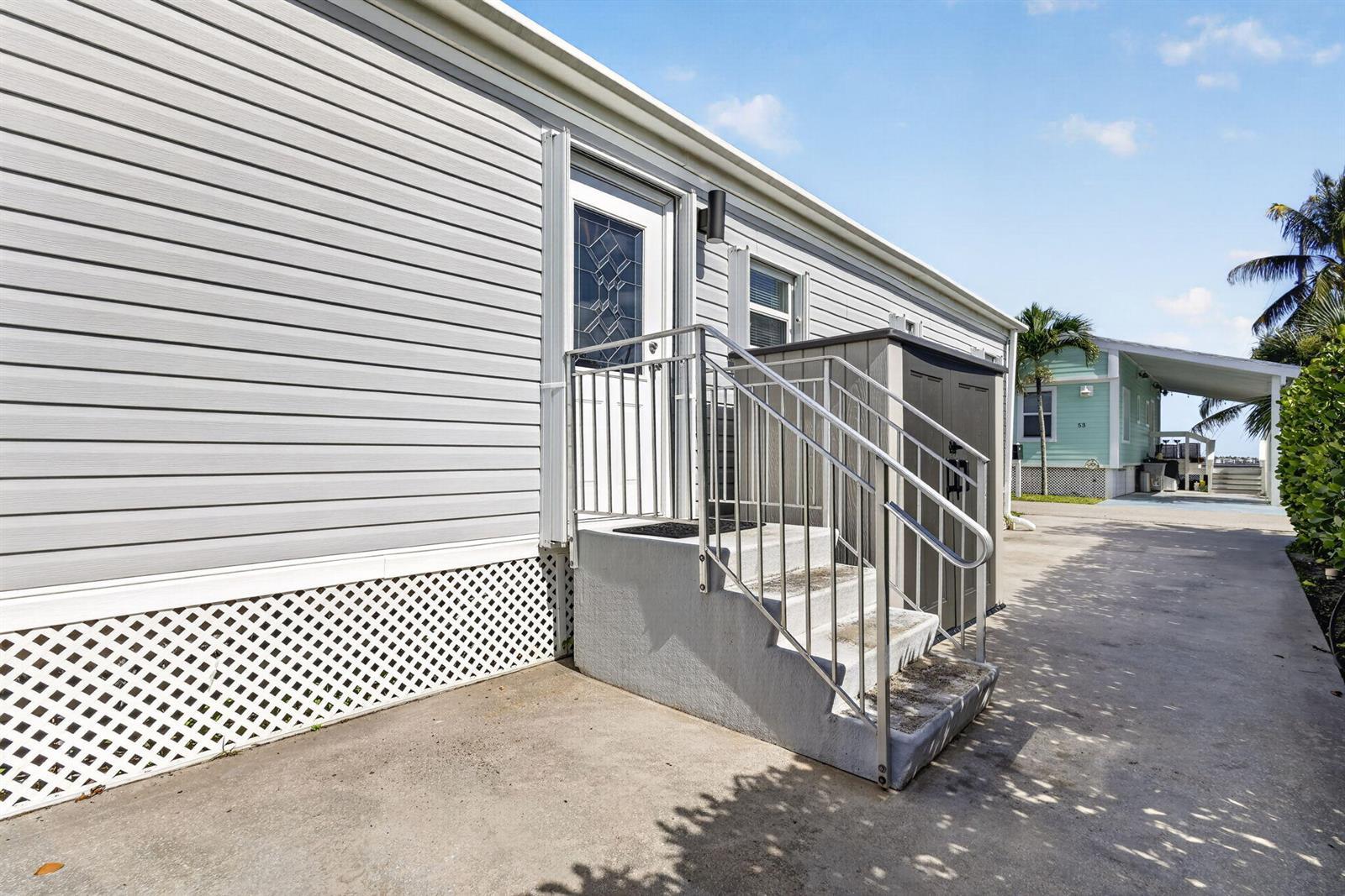 65 Relaxed Circle, Hypoluxo FL 33462 photo 3