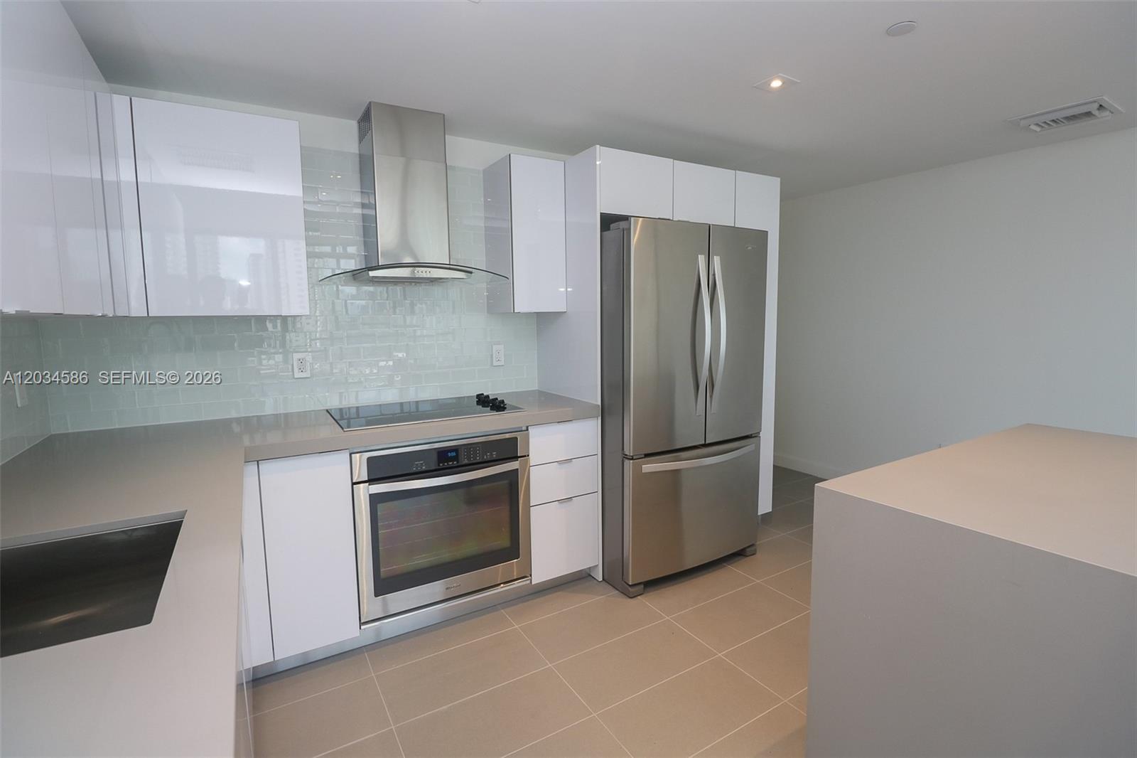 1600 NE 1st Ave # 1010, Miami FL 33132 photo 3