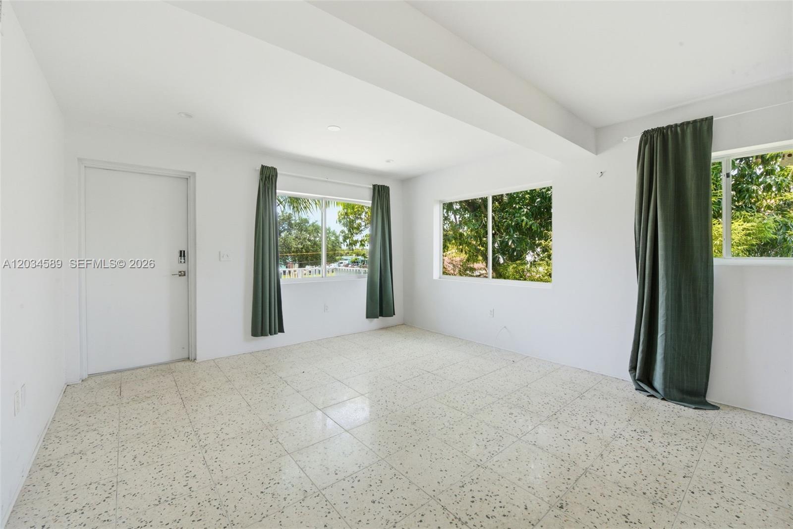 127 NW 74th St # 3, Miami FL 33150 photo 3
