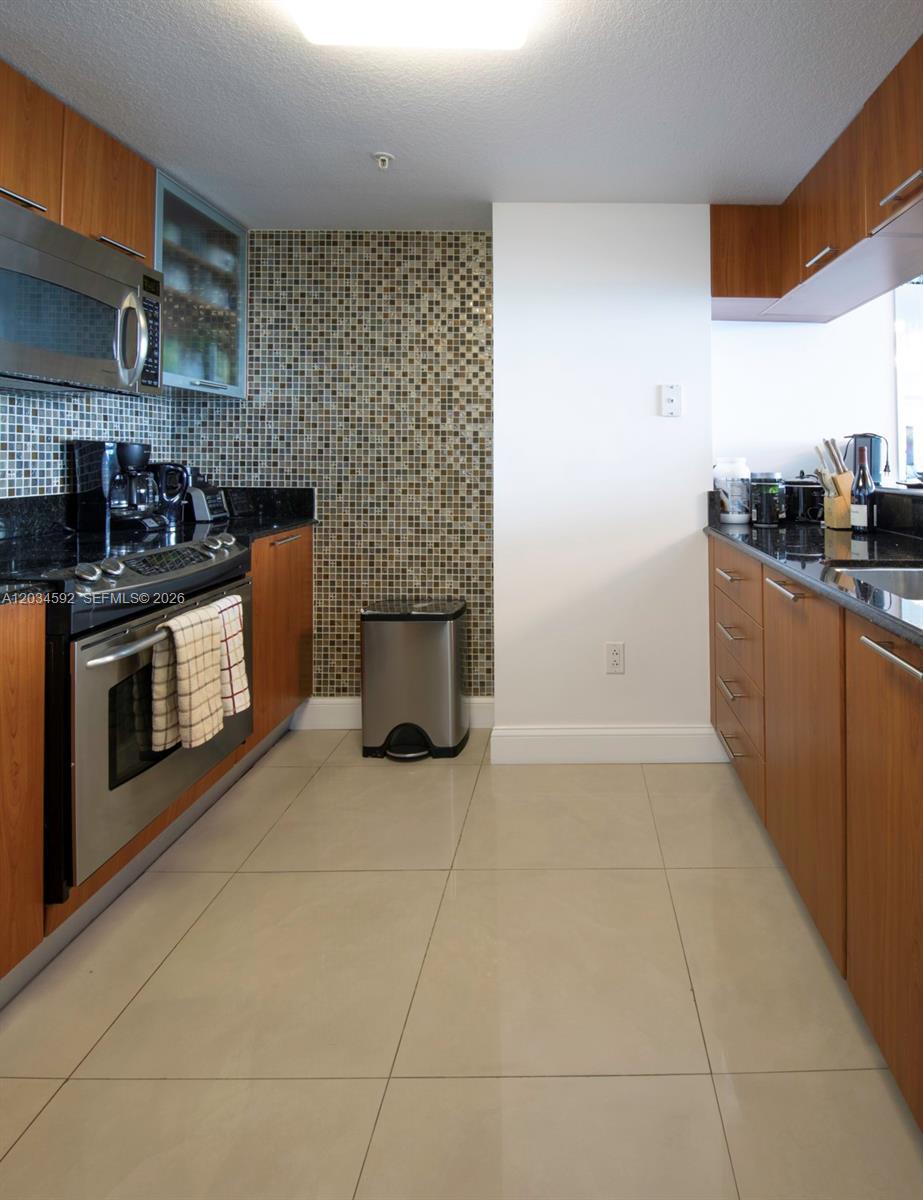 1800 N Bayshore Dr # 2209, Miami FL 33132 photo 4