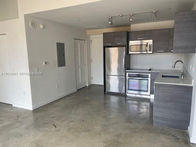 151 SE 1ST # 1503, Miami FL 33131 photo 5