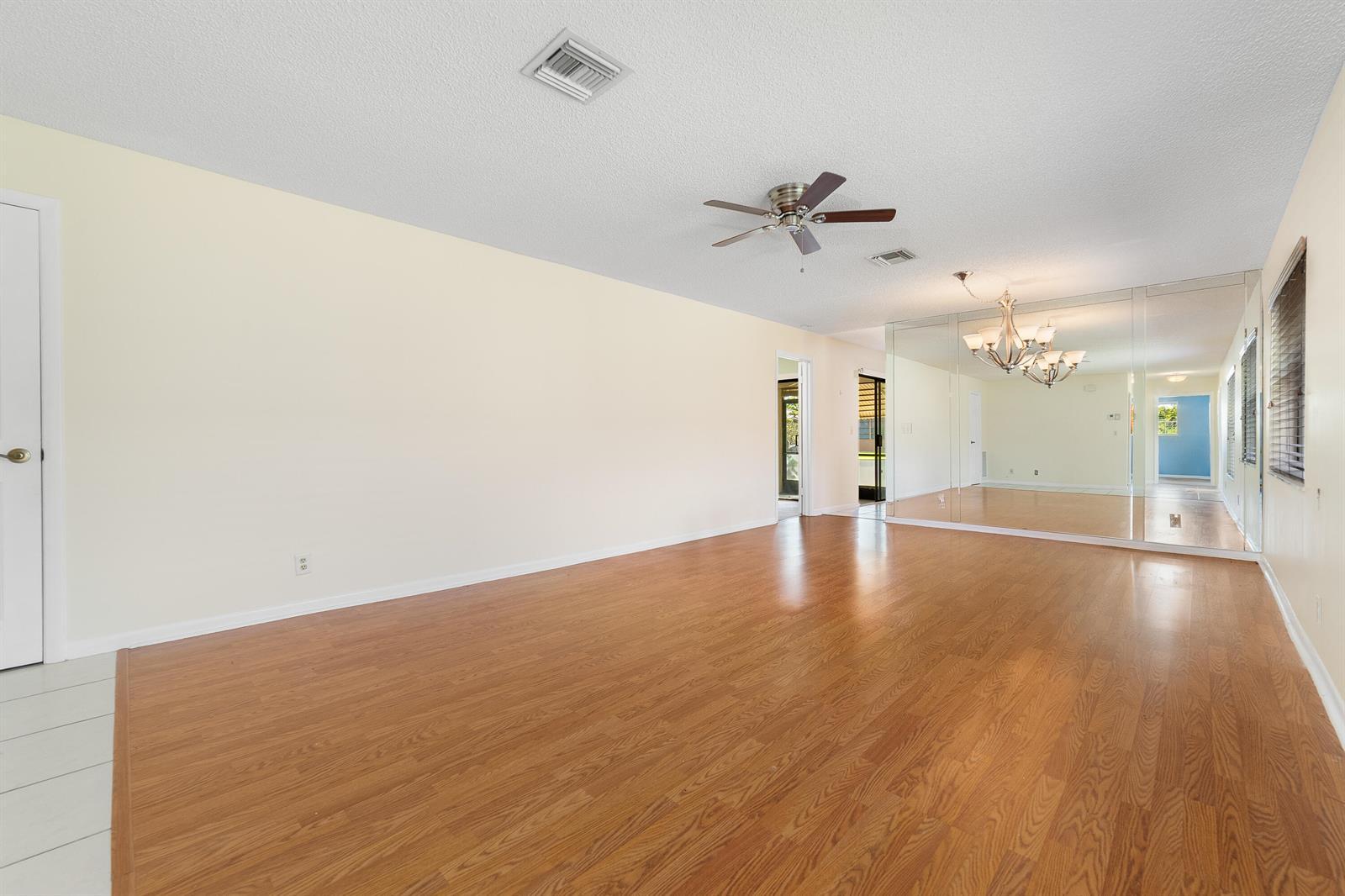 1720 Palmland Drive Unit 5a, Boynton Beach FL 33436 photo 4