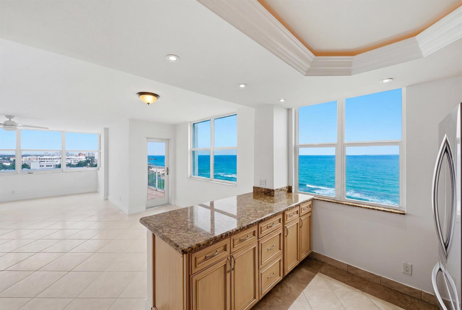 800 SE 20th Avenue # 901, Deerfield Beach FL 33441 photo 2