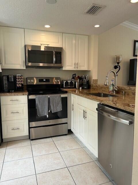 1040 Lake Shore Drive # 105, Lake Park FL 33403 photo 2