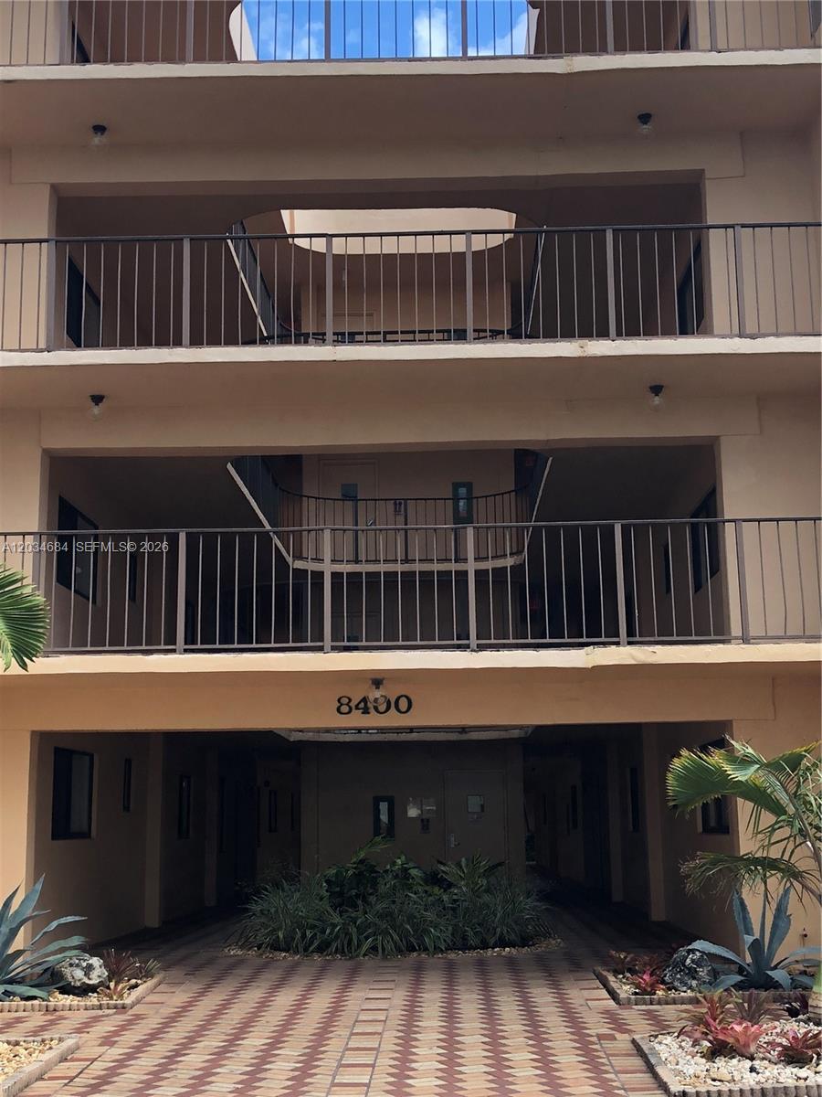 8400 SW 133rd Ave Rd # 324, Miami FL 33183