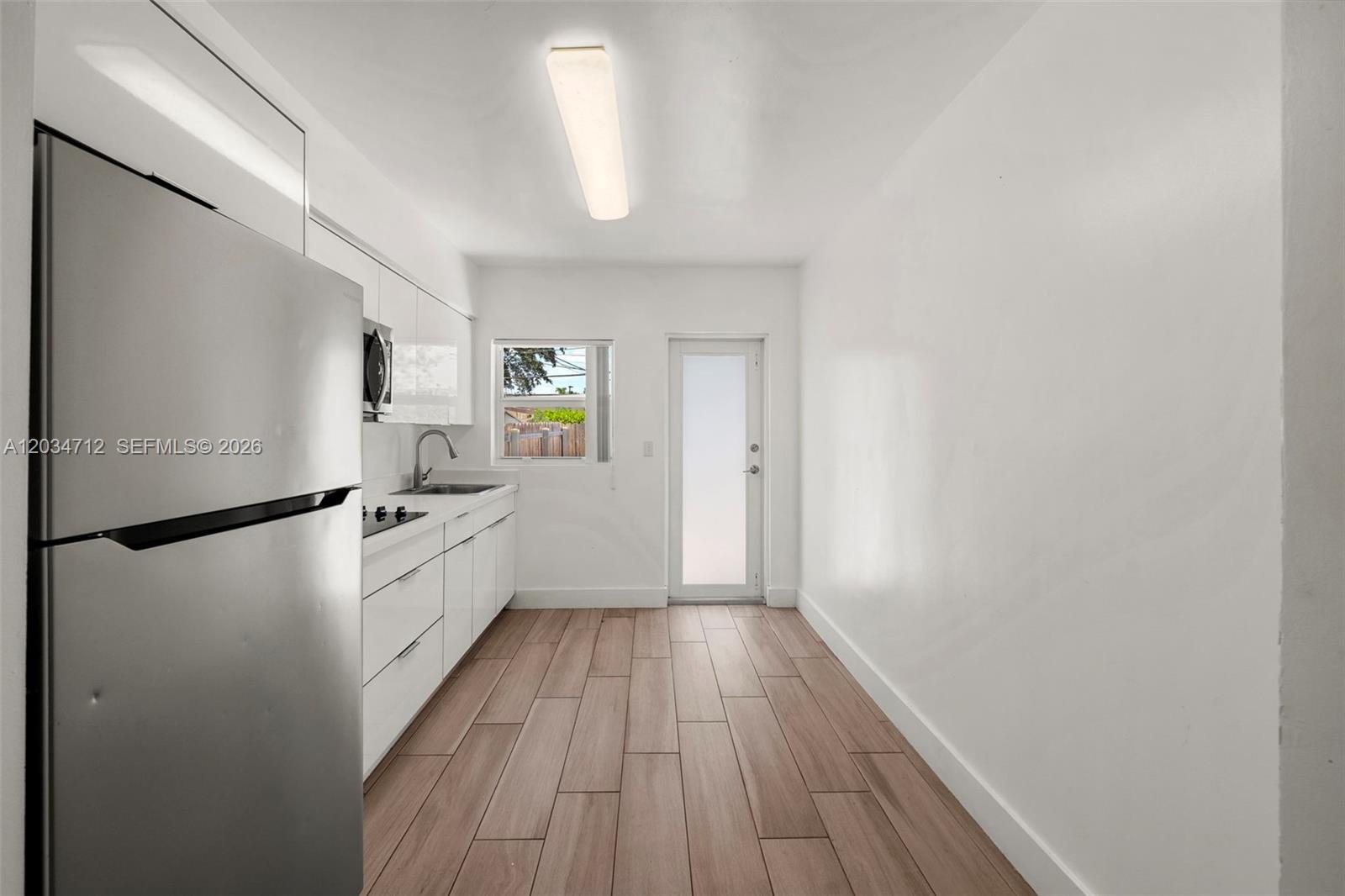 520 NW 104th St # 522, Miami FL 33150 photo 5