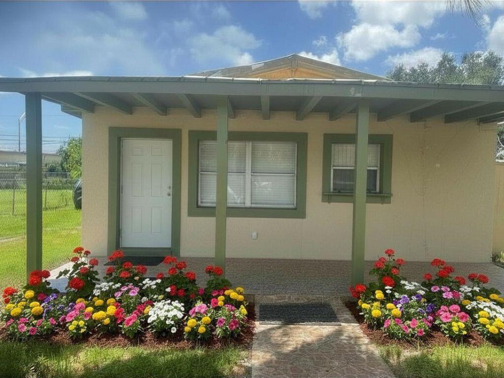 4100 SW 28th Street, West Park FL 33023 photo 2