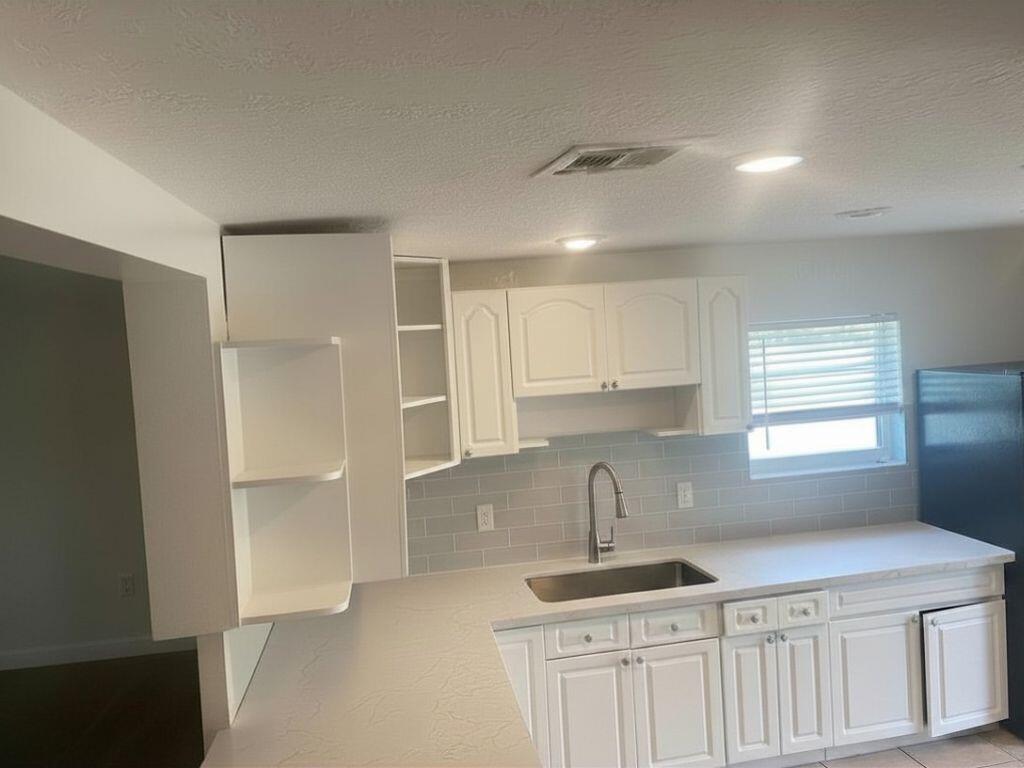 4100 SW 28th Street, West Park FL 33023 photo 5