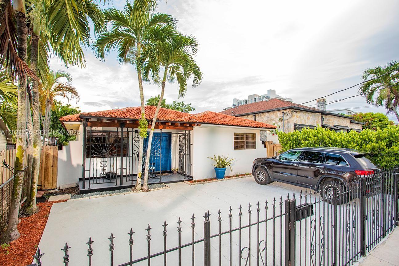 3610 SW 14th St, Miami FL 33145 photo 3