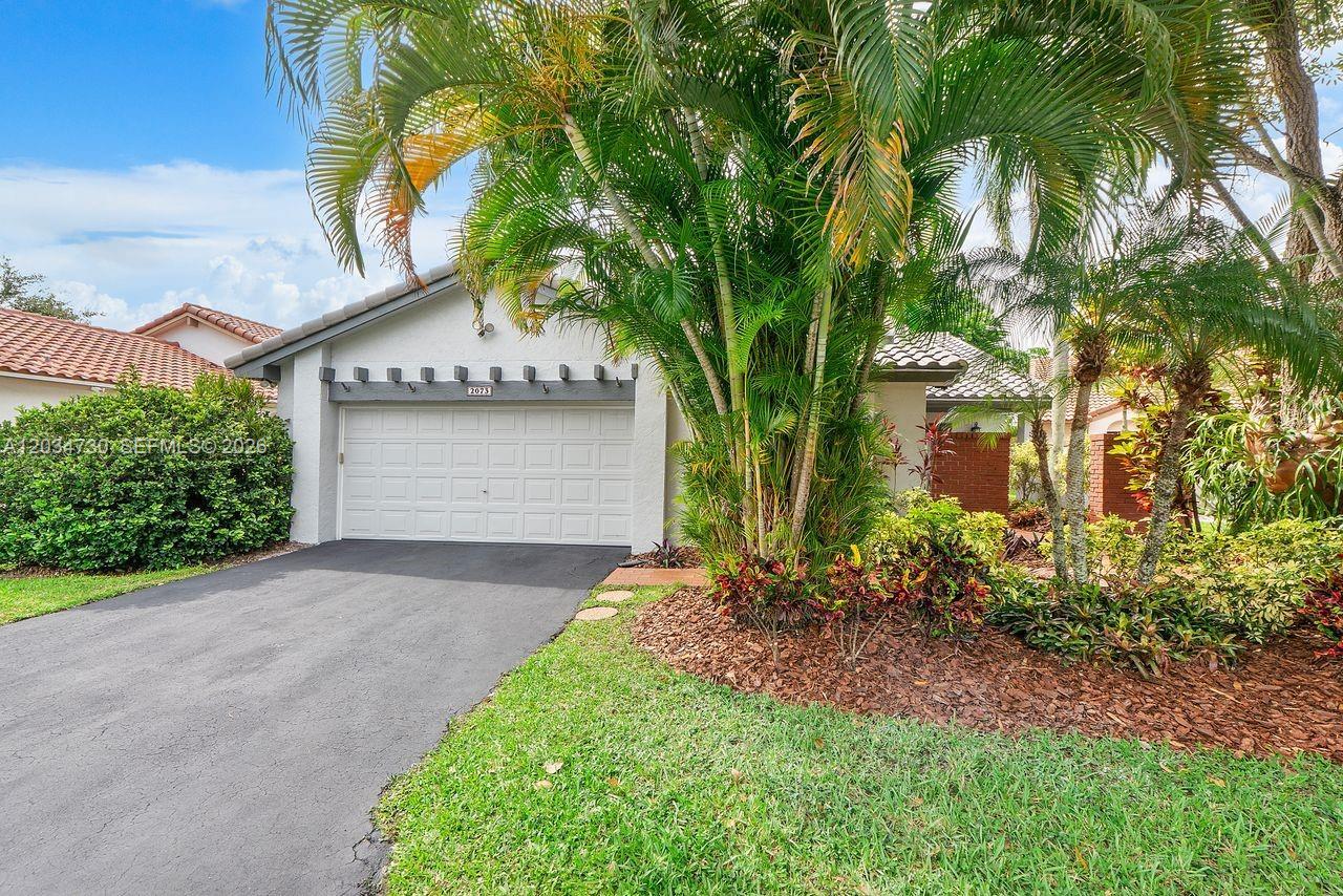 2073 Montpeliar, Weston FL 33326 photo 2