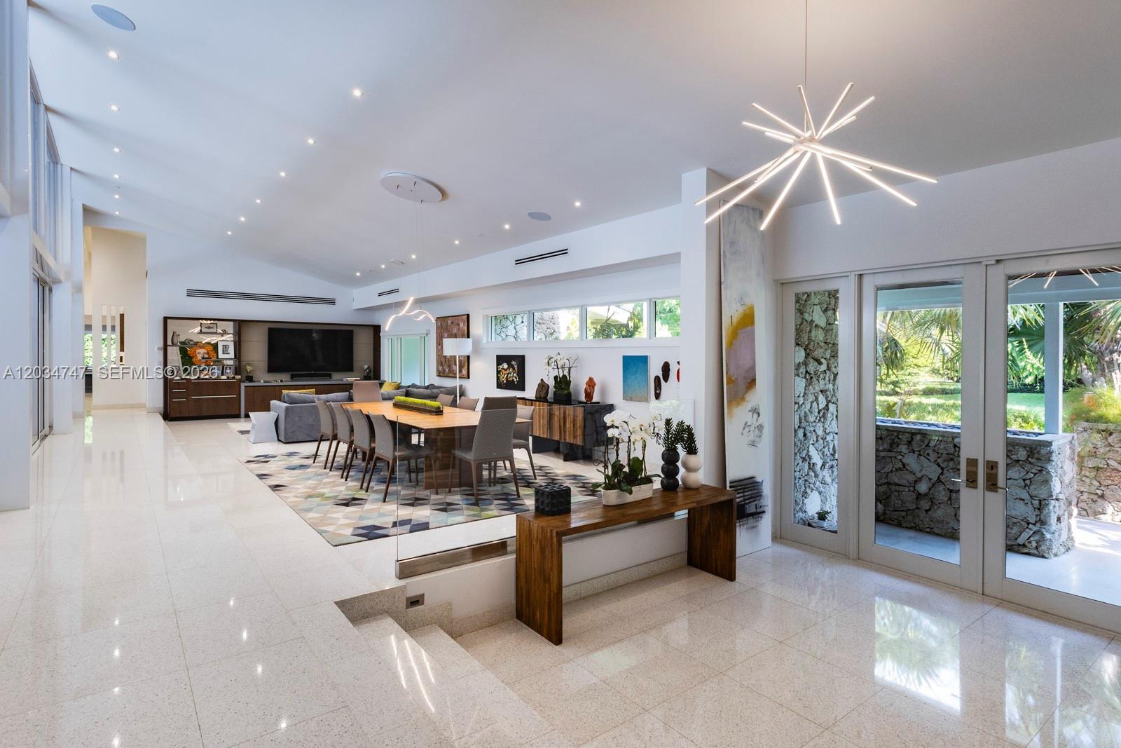 5780 Las Palmas Dr, Coral Gables FL 33156 photo 2