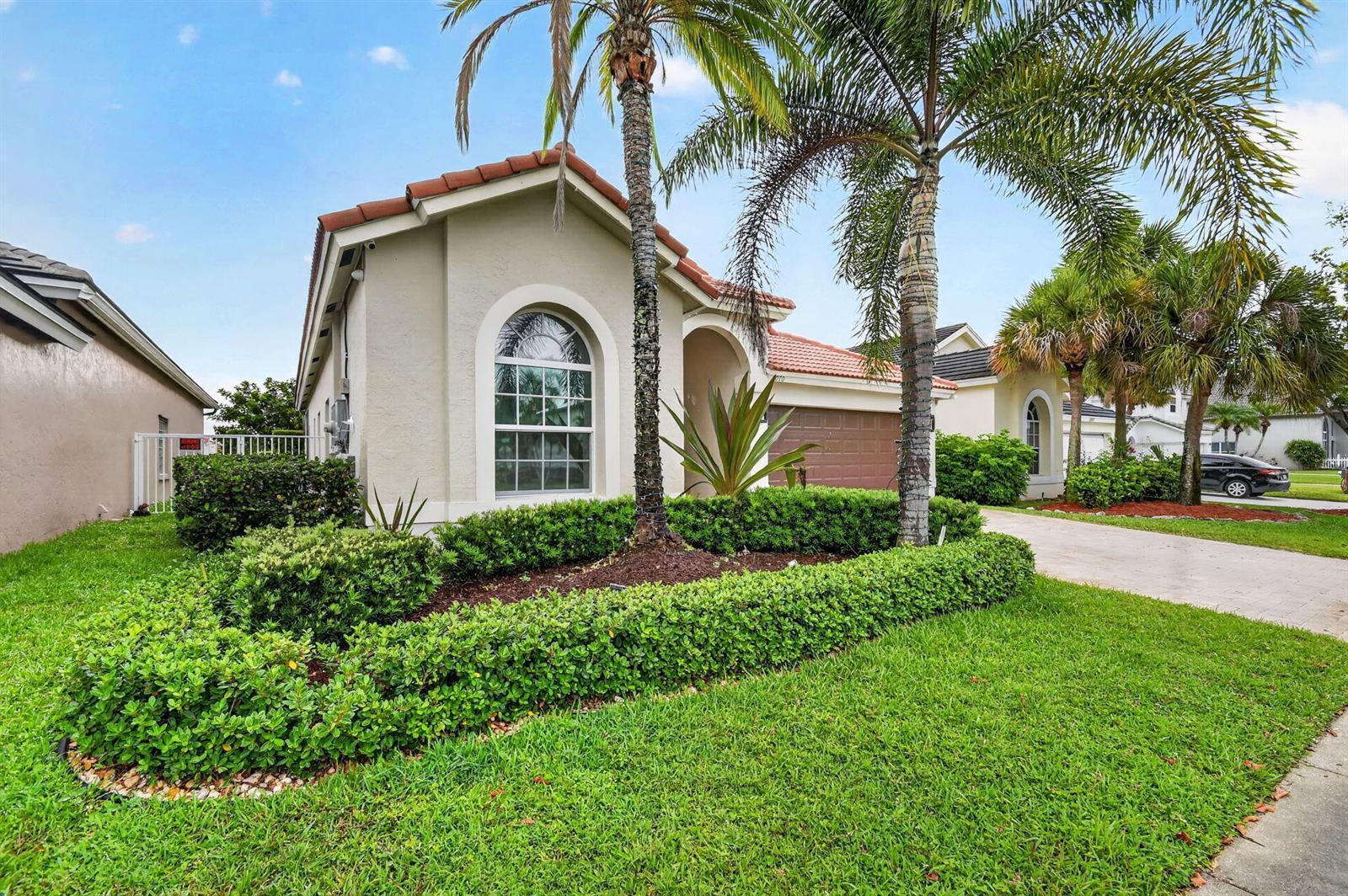 7070 Charleston Point Drive, Lake Worth FL 33467 photo 3