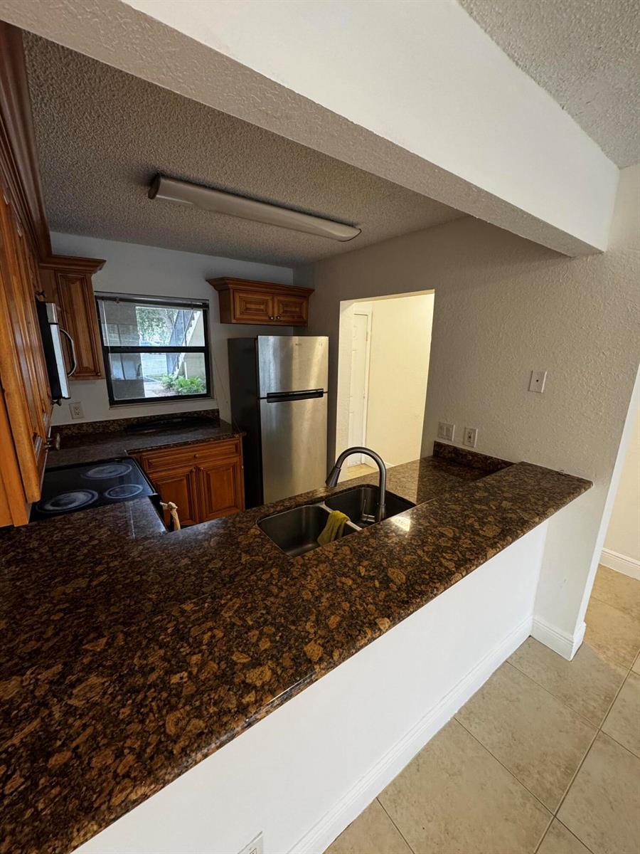 1525 Lake Crystal Drive # C, West Palm Beach FL 33411 photo 4