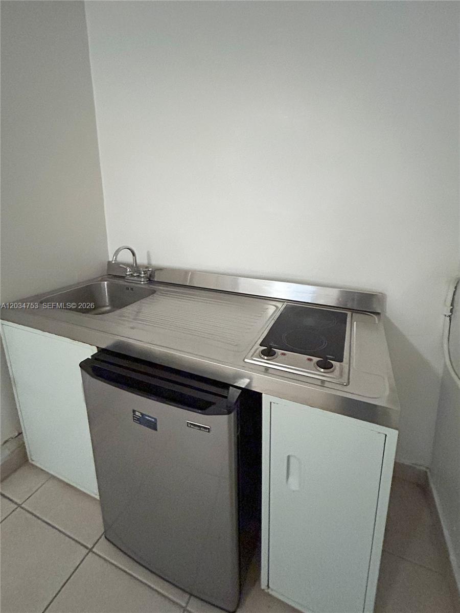 1079 NW 112th Ter # 2, Miami FL 33168 photo 2