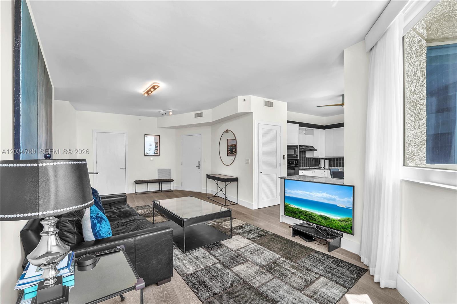 300 S POINTE DR # 809, Miami Beach FL 33139 photo 5