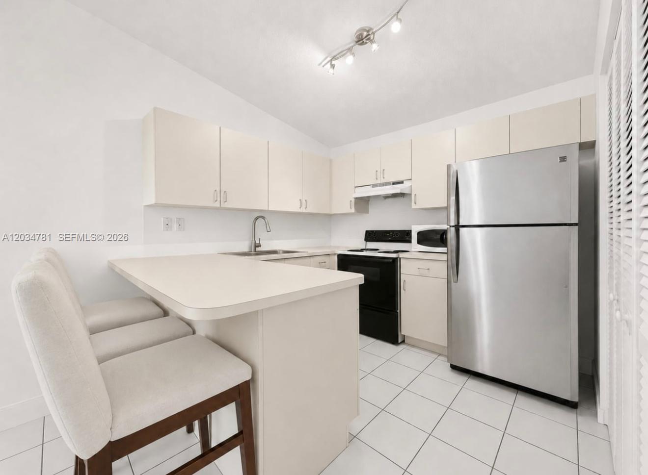 7611 SW 153rd Ct # 204, Miami FL 33193 photo 5