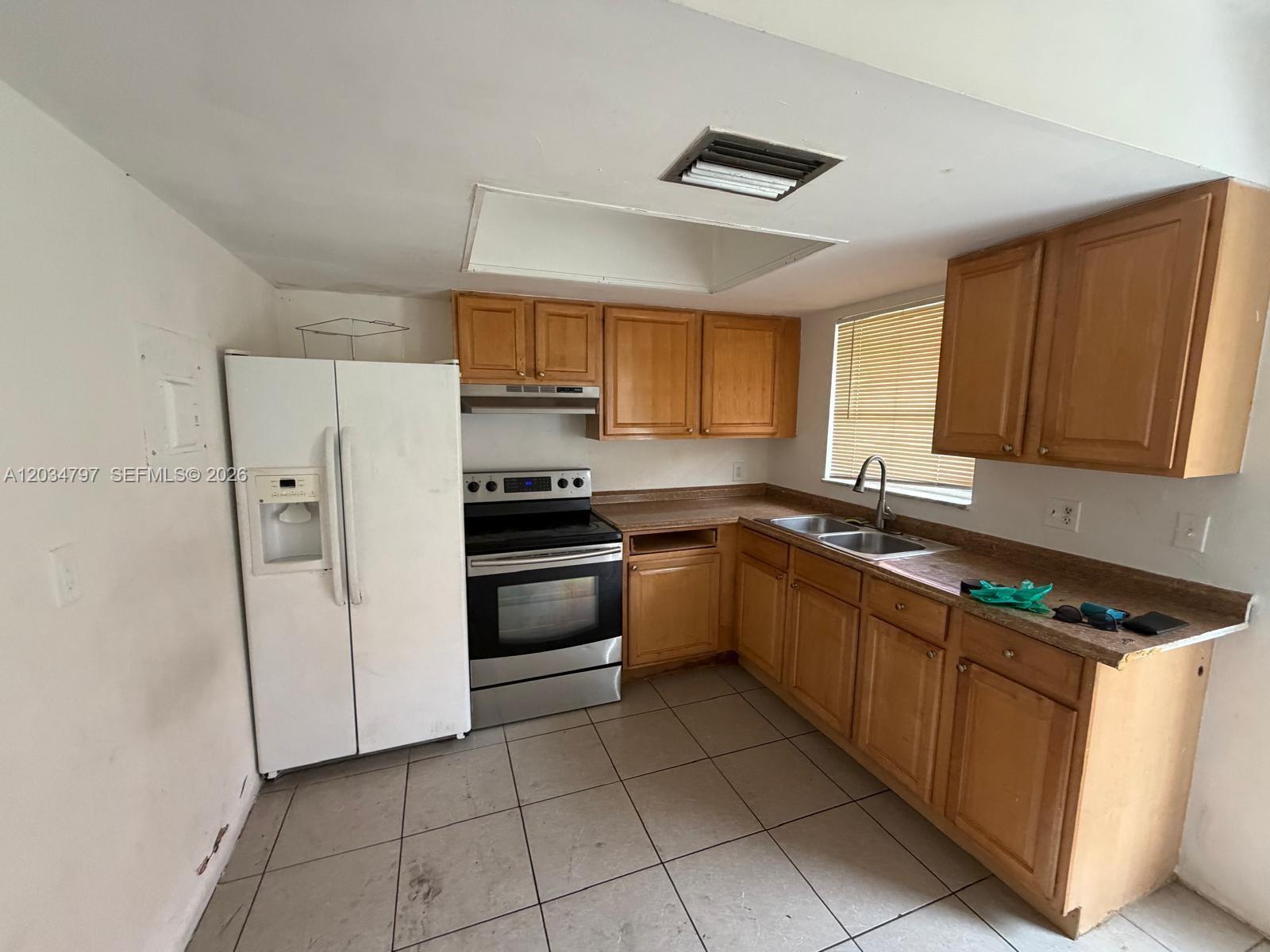 2514 NW 52nd Ave # 22C, Lauderhill FL 33313 photo 5