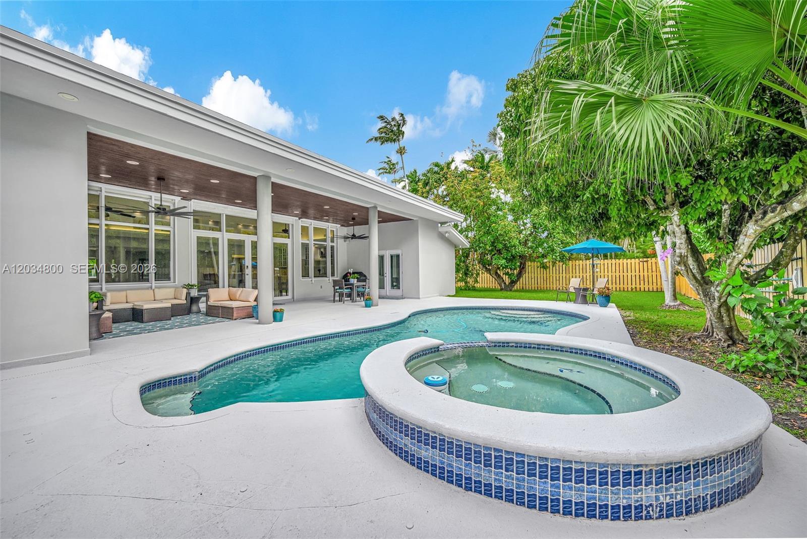 15845 SW 87th Ave, Palmetto Bay FL 33157 photo 3